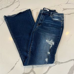 Zenana High Rise Distressed Flare, size 32